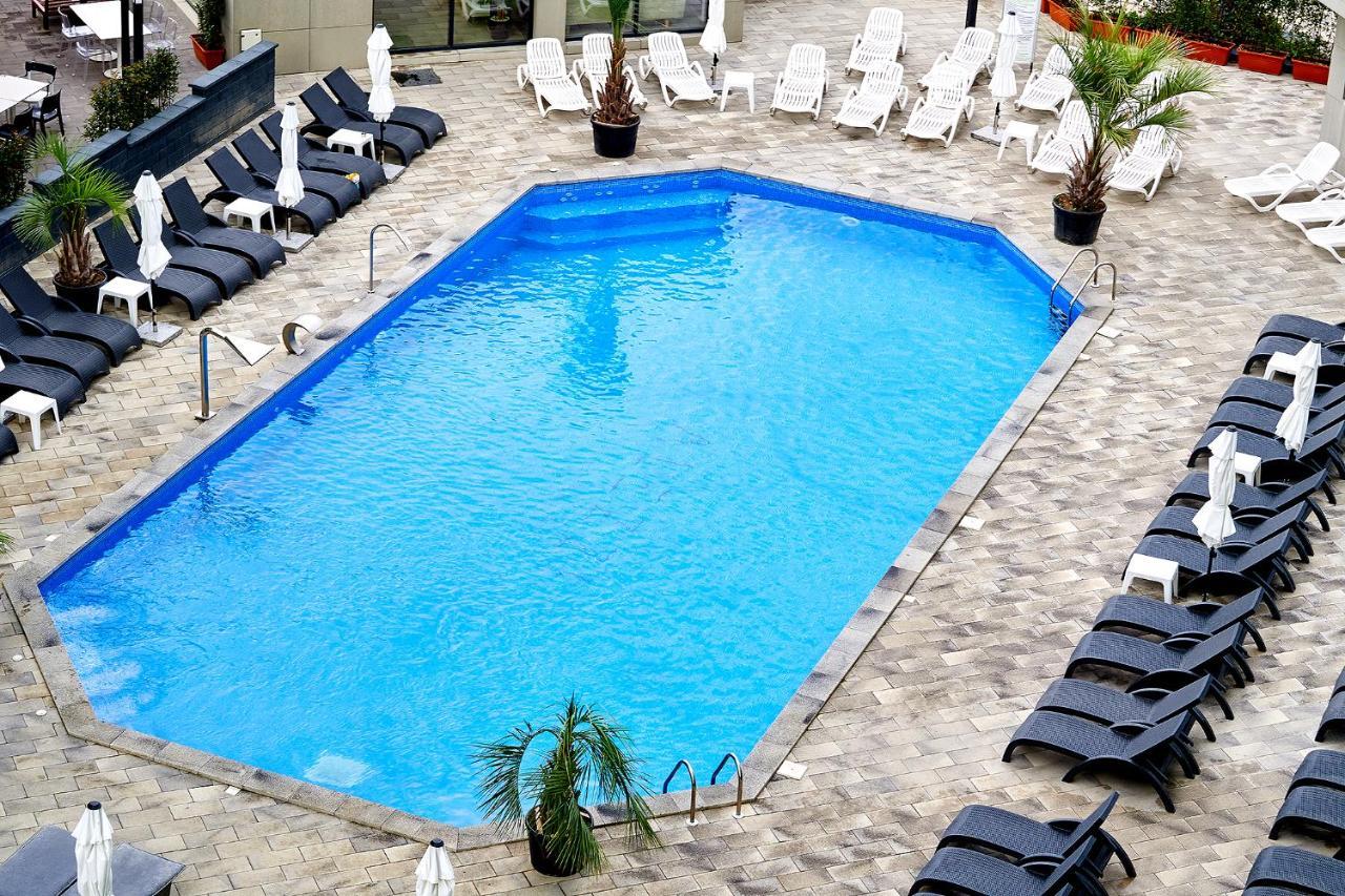 Black Sea Estate Apartment Spa N Pool Beach Resort Năvodari 외부 사진