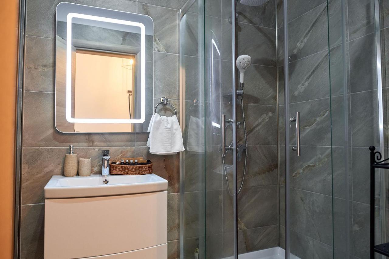 Black Sea Estate Apartment Spa N Pool Beach Resort Năvodari 외부 사진